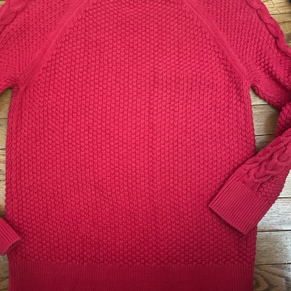 GAP Women's Vibrant Red Cable Knit Sweater - Picture 3 of 3